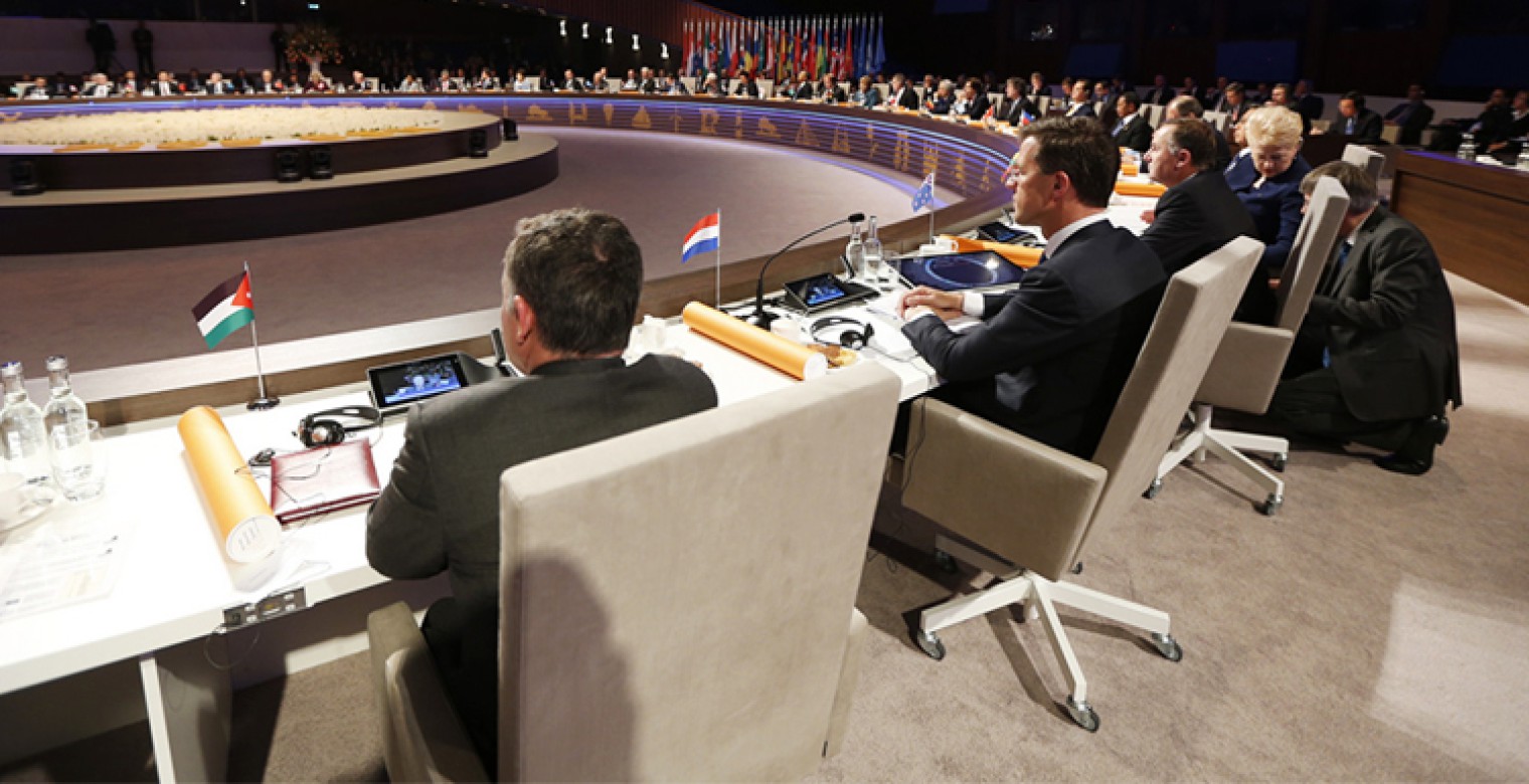 Mark Rutten_ and others during Nuclear Security Summit, The Hague 2014