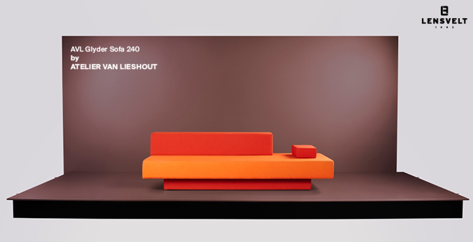 AVL Glyder sofa_ with movable loose armrest right